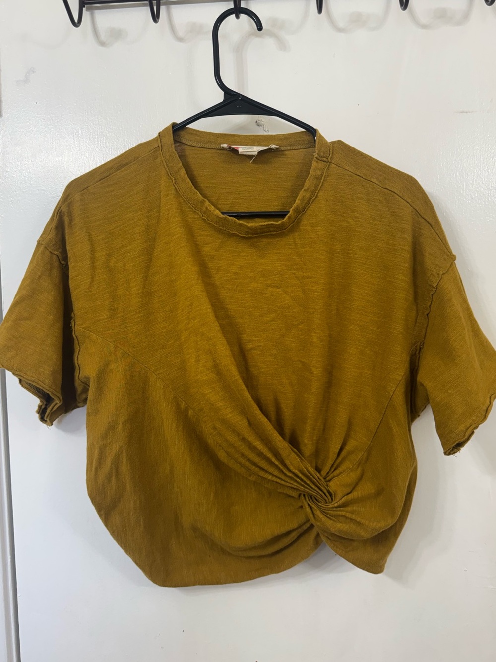 Free People Twist Front Short Sleeve Tee in Mustard